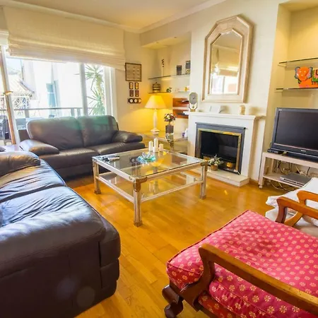 Apartment High Quality 40 Meters From